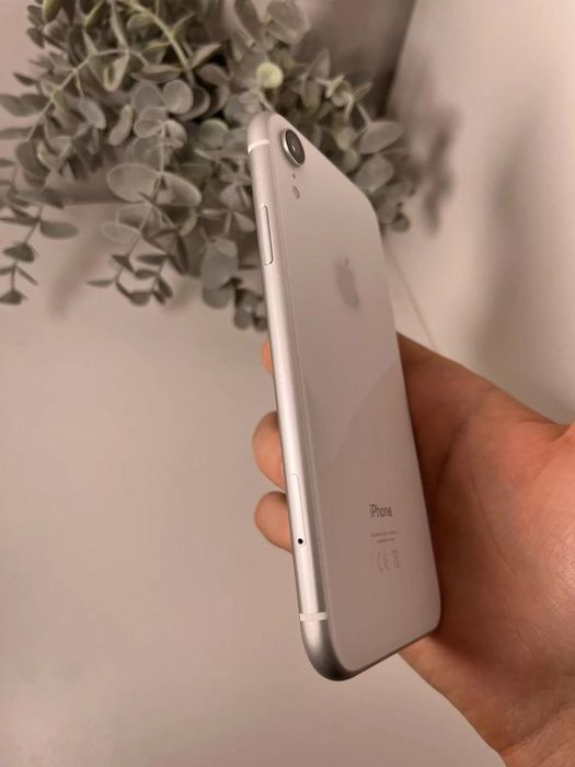 Iphone XR 128гб в отличным состоянии
