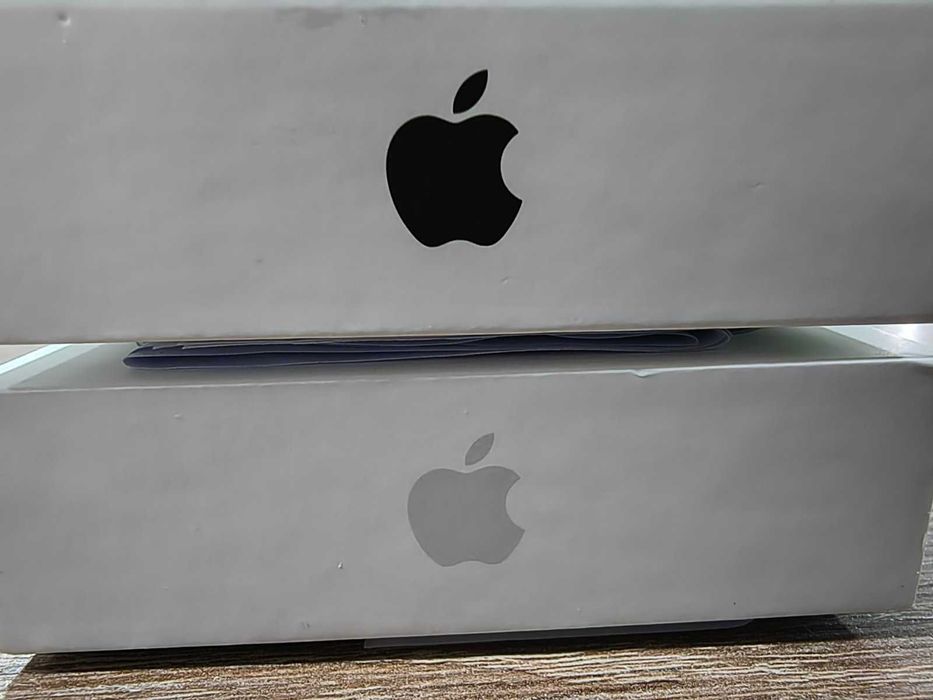 iPhone 16e Black/White!Нов с гаранция 36 месеца.