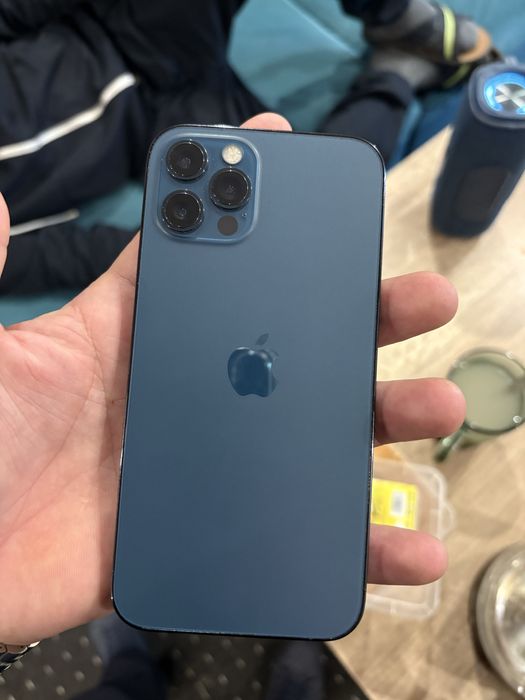 Срочно Айфон 12 про