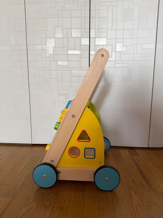 Дървено люлеещо конче или Уокър с активности