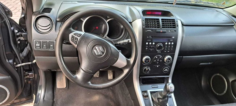 SUZUKI Grand Vitara 12.2006 1.9DIS 129 CP E4 4×4 AC/clima, recent adus