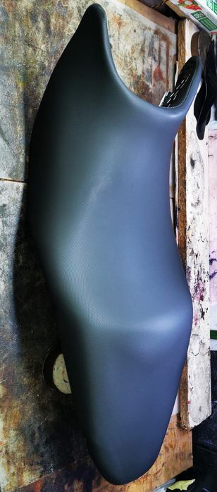 Tapiterii moto profesional