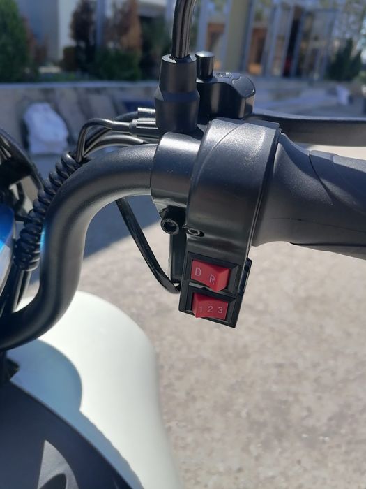 Триколка електрическа модел Vespa