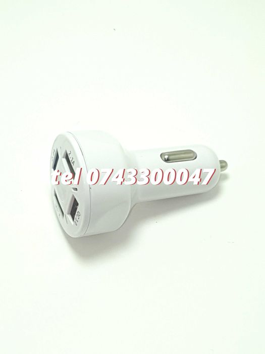 Incarcator Universal Masina Auto 4 Porturi Bricheta Usb Qc Fastcharge