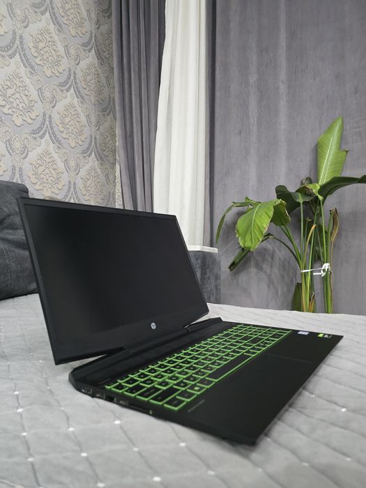 Ноутбук HP Gaming Pavilion 15