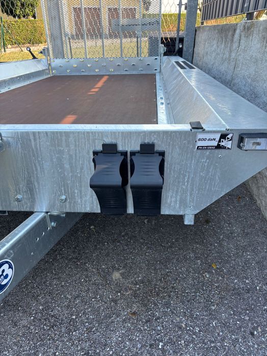 Remorcă utilaje MARTZ 3.500kg