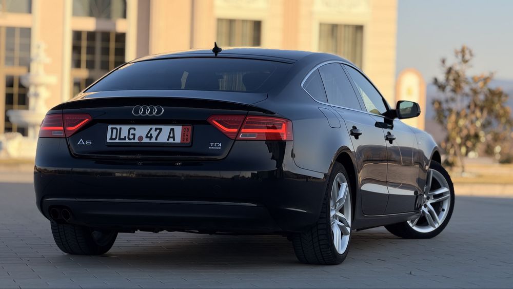 Audi A5 Quattro 2013 2.0TDI 177Cp S-Line Led/Bi-Xenon Nr zoll