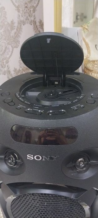 Продам музыкальный центр SONY