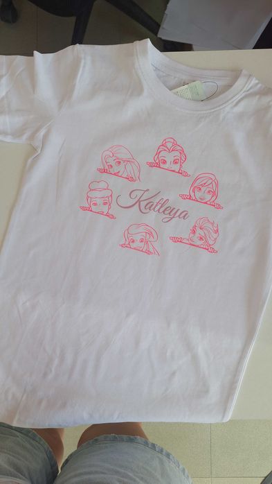 Детски тениски с имена и герои