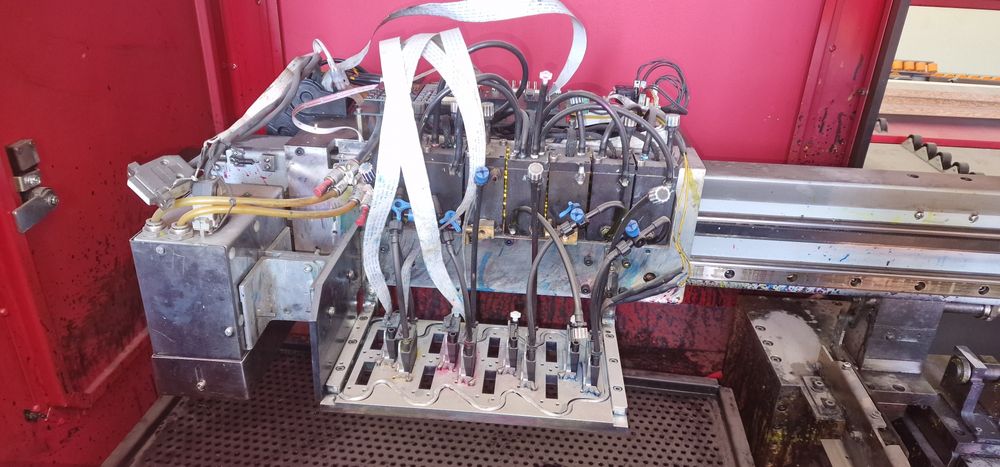 Уф принтер продам