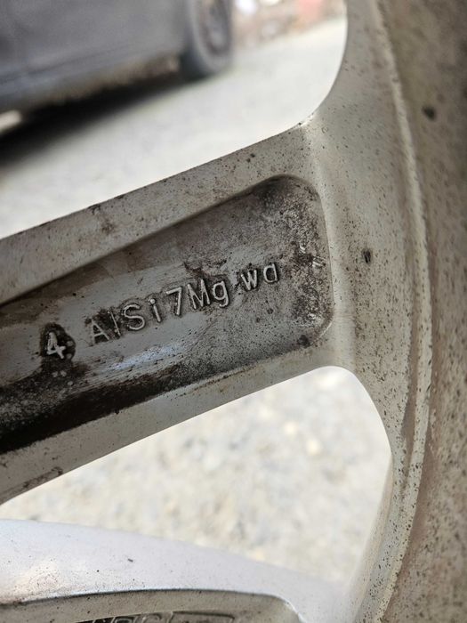 Джанти с гуми . 17ки 225/45/17