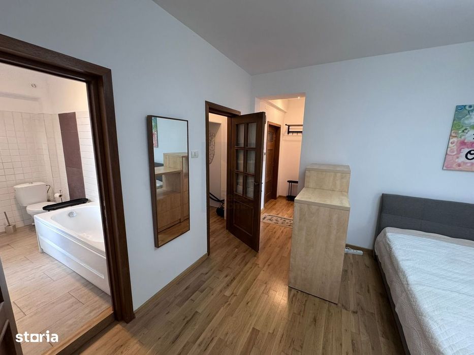 Studio cu dressing de inchiriat *Piata Romana - Dacia*