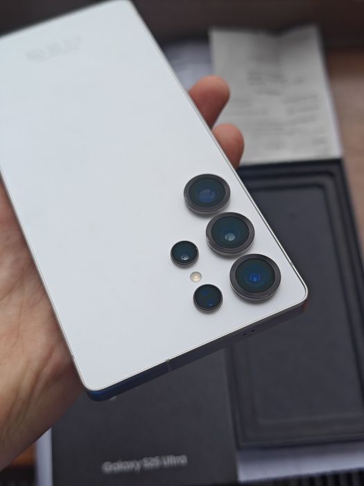 Samsung S25 Ultra 512Gb 5G без ремонта