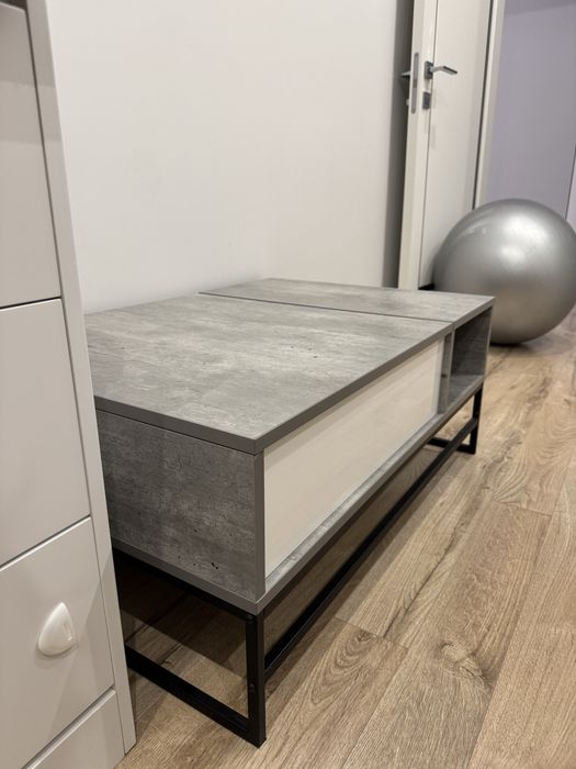 Продается журнальный столик