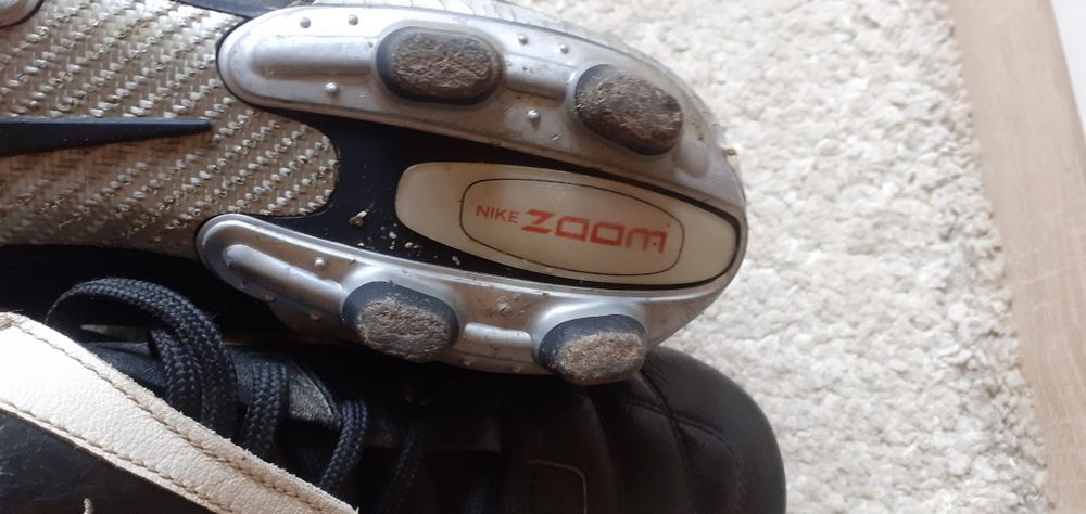 Ghete Fotbal Nike marimea 45