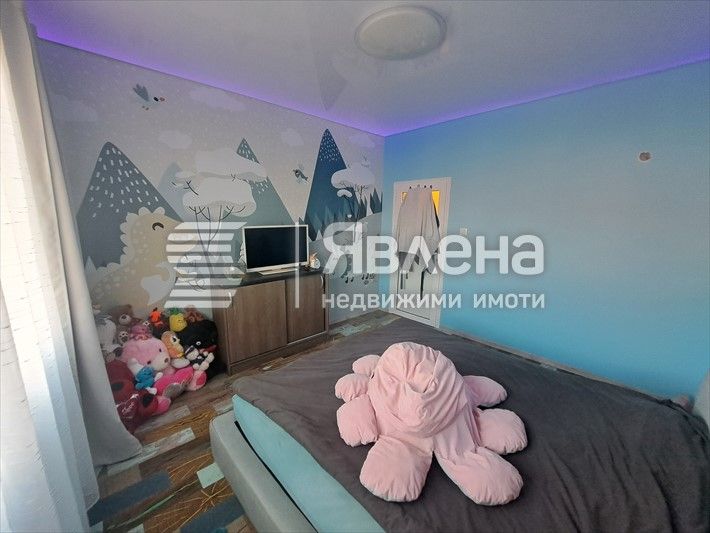 Продава се Двустаен апартамент в Варна, Възраждане 3 - 59 кв.м за 2034 €/кв.м - Снимка #9