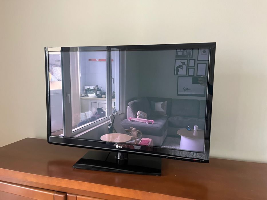 LG 42  42PJ350 42