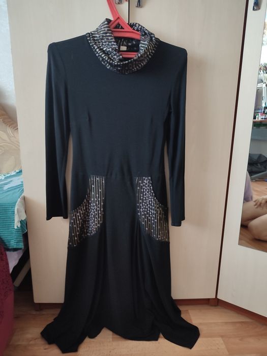 Женское платье 48-50