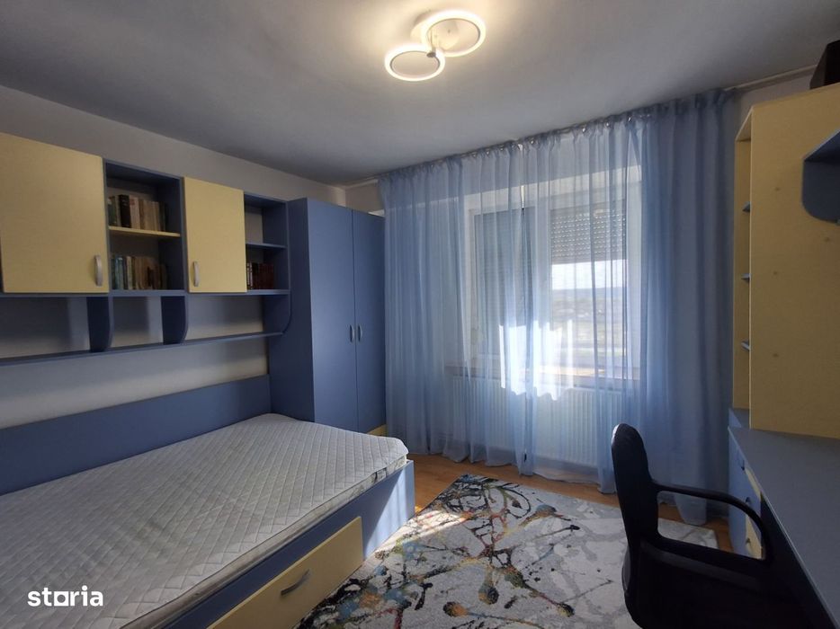 De inchiriat 3 camere moderne si spatioase