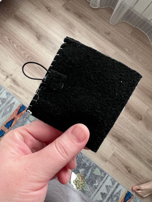 Кардхолдеры ручной работы