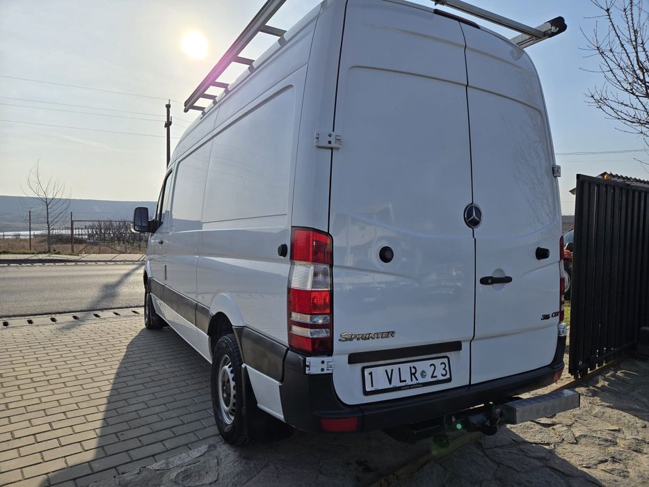 Mercedes sprinter 316 2.8t pe carlig