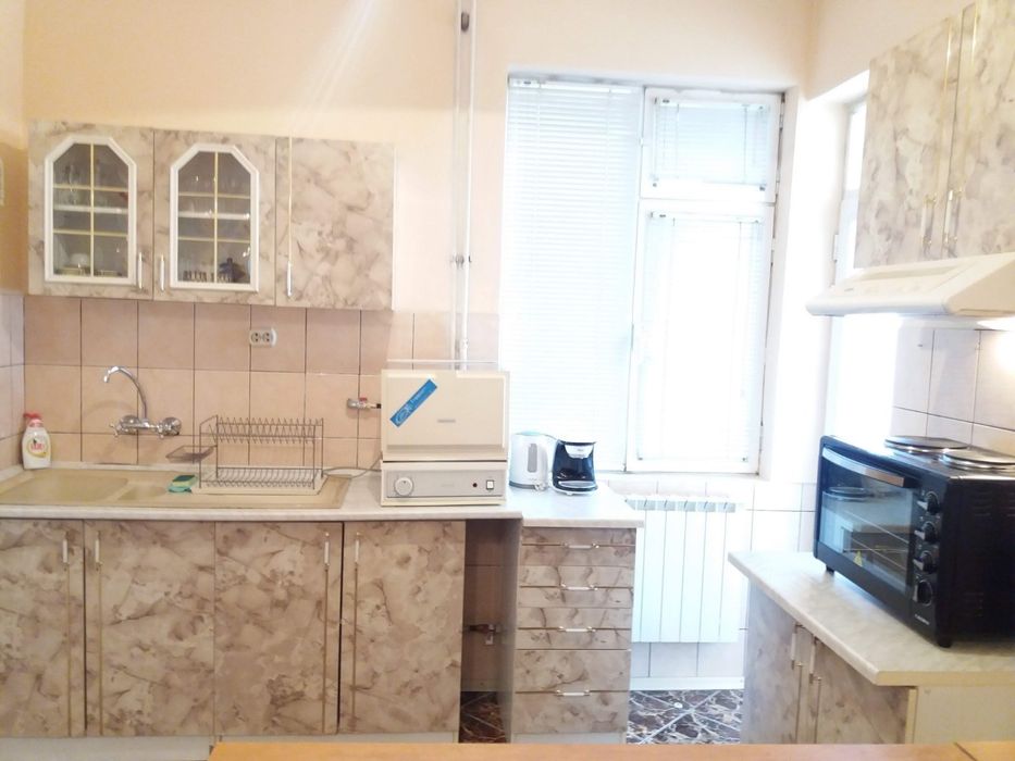 Дава се под наем Едностаен апартамент в София, Център - 75 кв.м за 510 € - Снимка #4