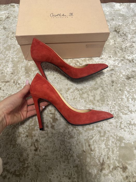 Pantofi stiletto musette 38 rosii, noi