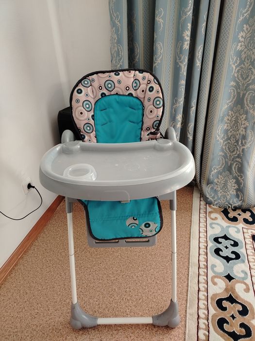 Продам стульчик для детей состояние нормальное