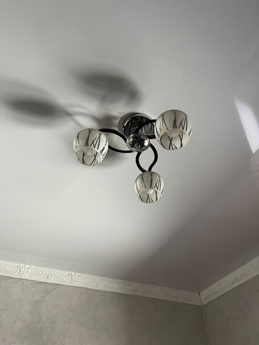 Люстра  сатылады