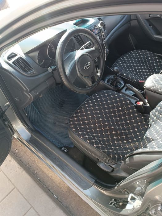 Срочно продам машину