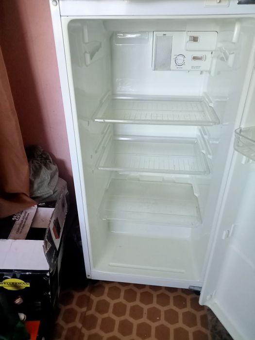 Продам холодильник.