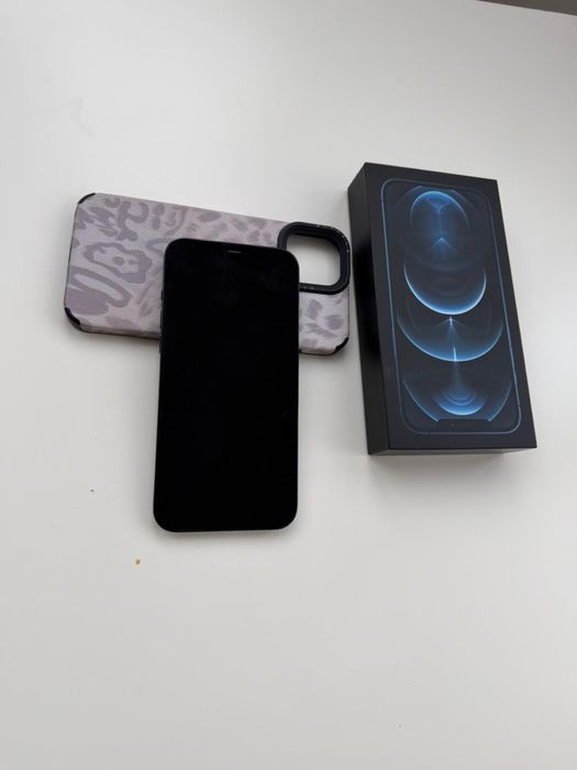 Vand IPhone 12 Pro Max