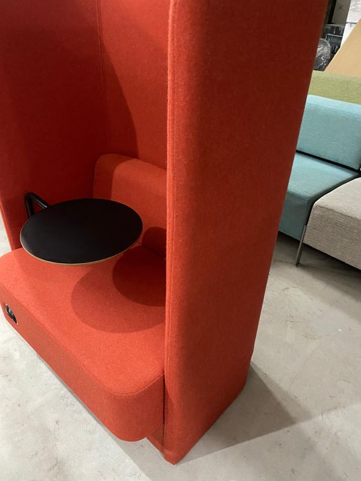 Fotoliu Acustic Lounge cu Spătar Înalt și Măsuță