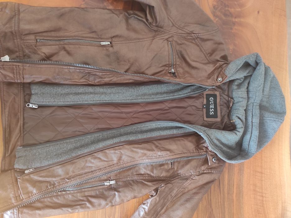 Koжено яке Guess