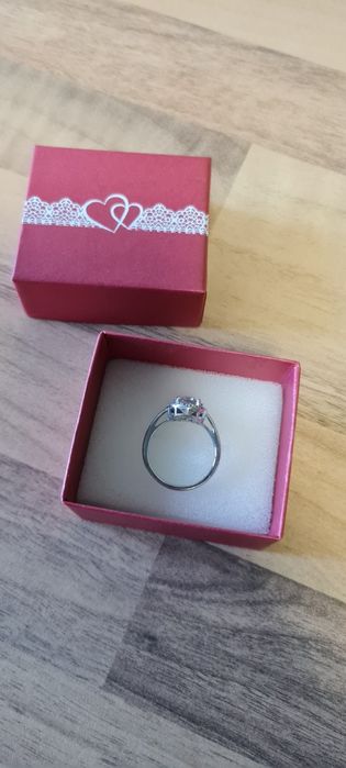 Inel argint 925 si cubic zirconia