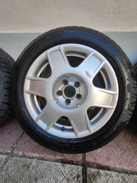 Продавам гуми с джанти, без заварки и кривини