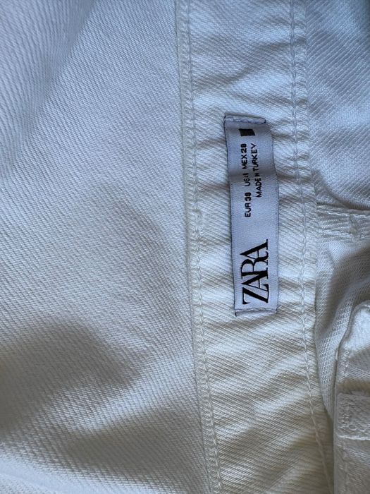 Бели дънки , ZARA , M размер