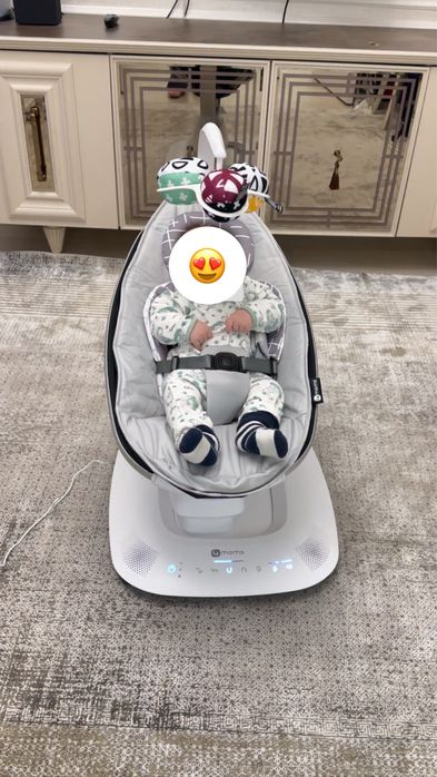 Кресло качалка Mamaroo или 4moms