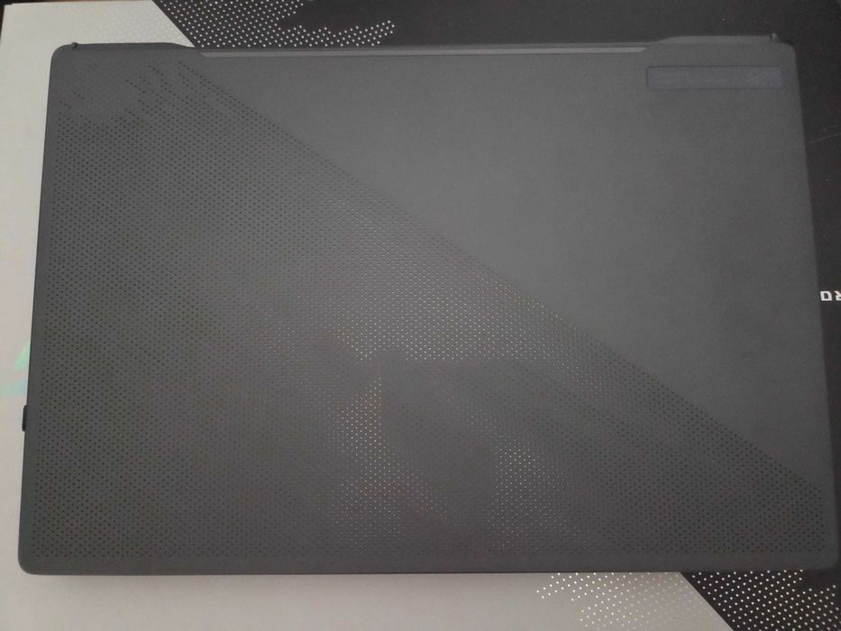 ASUS ROG Zephyrus G16 RTX4060 5TB SSD