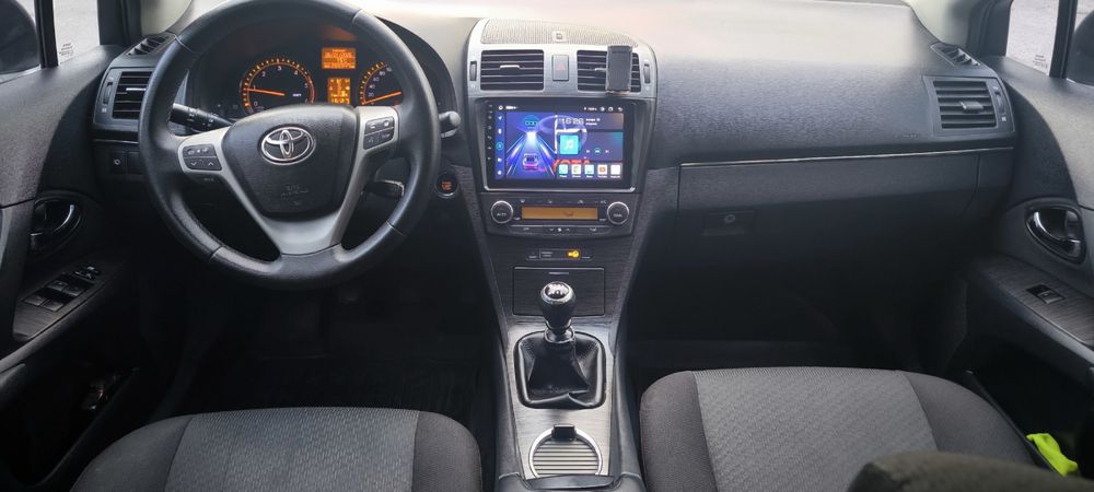 Toyota avensis 2009 г. 2.2 дизел-комби
