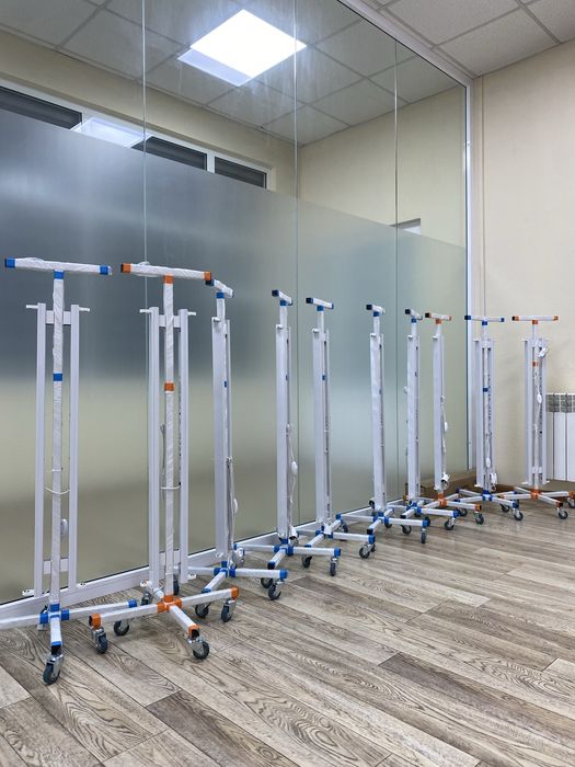 Кварцевая лампа, передвижной на   - "GPP" для аптек и больницы.