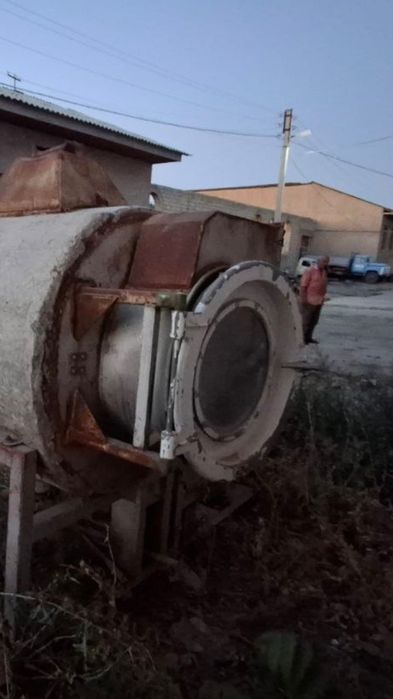 Кирмошин сотилади 50 килоли синтрафугасиям бор