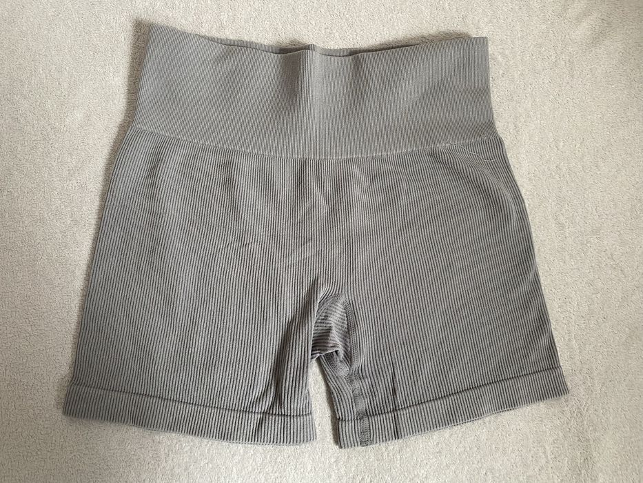 Сив дамски спортен клин