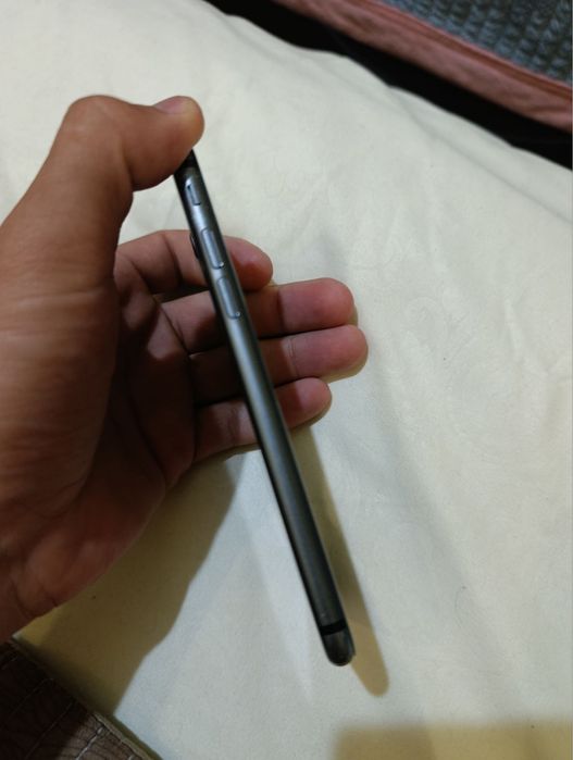 Iphone 8 ideal.