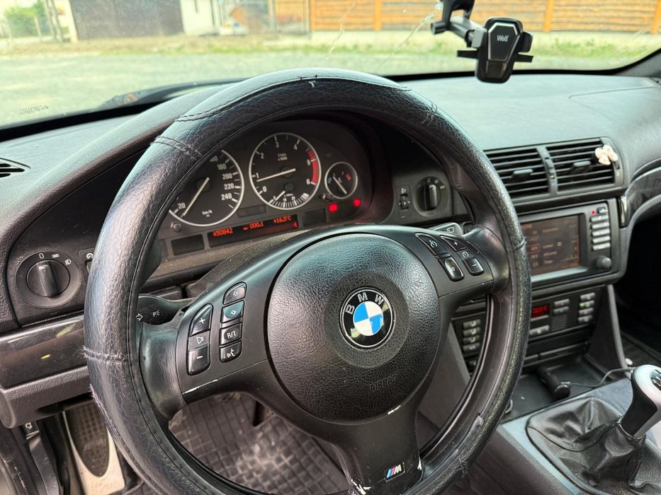 Vând BMW e39 525d