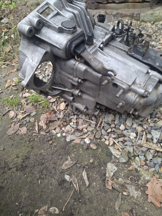 Продам запчасти ваз 2110