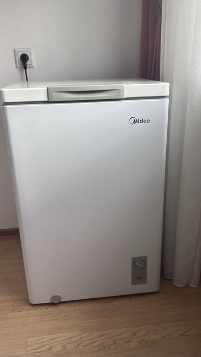 Морозильник Midea 99л.