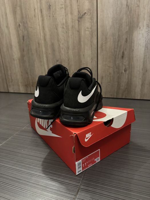 Nike Air Max Fire