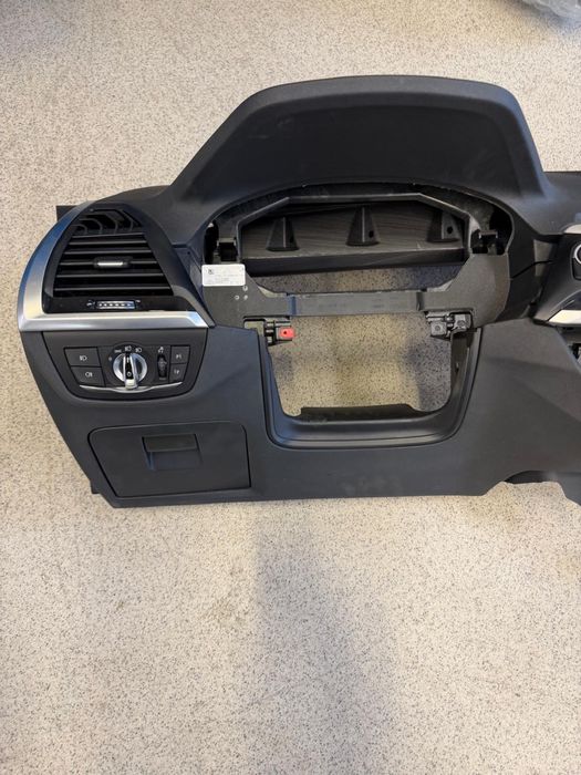Plansa bord bmw x3 g01