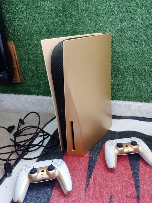 ТОРГ СРОЧНО ПРОДАМ playstation 5 fat